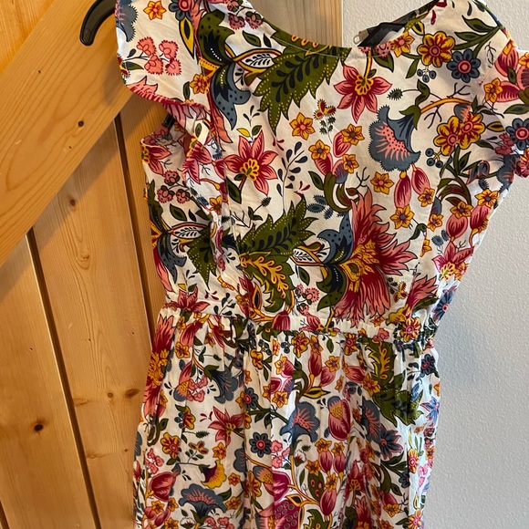 Mini me set. Brand new, never worn - Picture 3 of 3